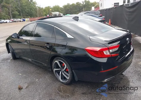 2018 Honda Accord Sport 2.0T z USA, uszkodzony, nr VIN 1HGCV2F32JA014703